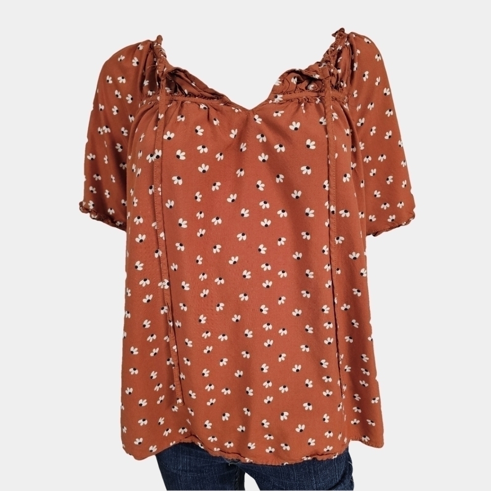 dip V-Neck With Tie Short Sleeve Flowy Floral Blouse Size XL